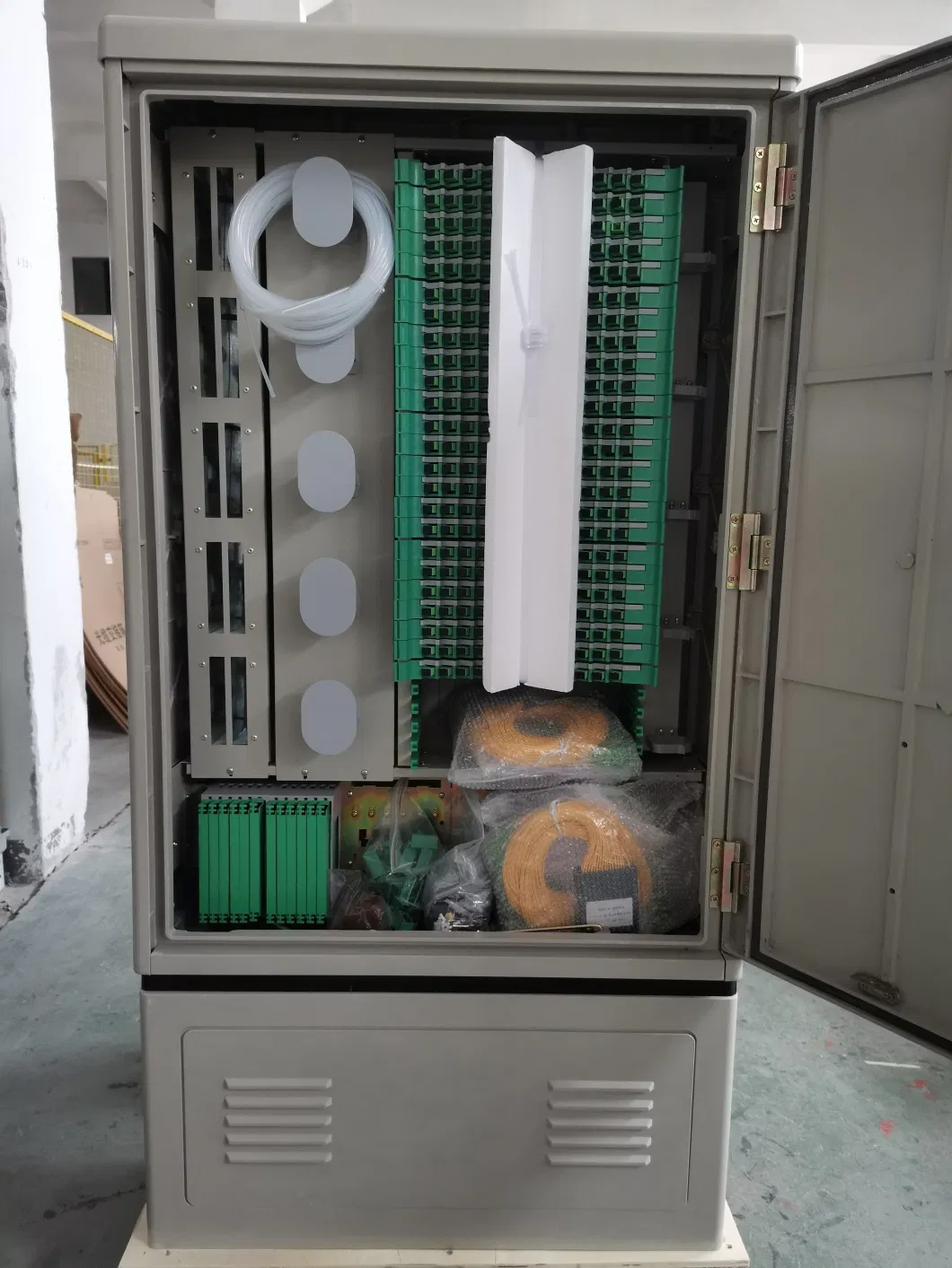 144 288 567 Core Fiber Optic Cross Connect Distribution Cabinet