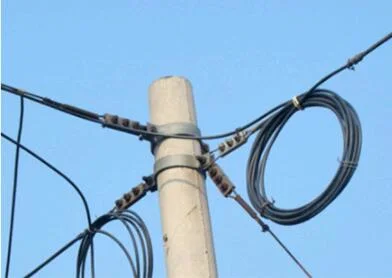 Deg Ca Gca Rl 2A Type Pole Fastening Hoop Metal Cable Clamp Pole Bracket