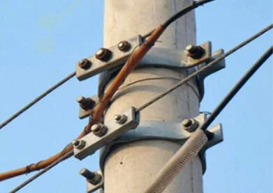 Metal Embrace Hoop Hot DIP Galvanized Pole Fastening Clamp Bracket for Outdoor Overhead Line