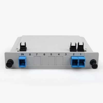 Kostenloser FTTH-Kassettenverteiler mit LWL-SPS-Splitter 1*2 SC/PC 09mm mit ausgezeichneter Gleichmäßigkeit und Zuverlässigkeit