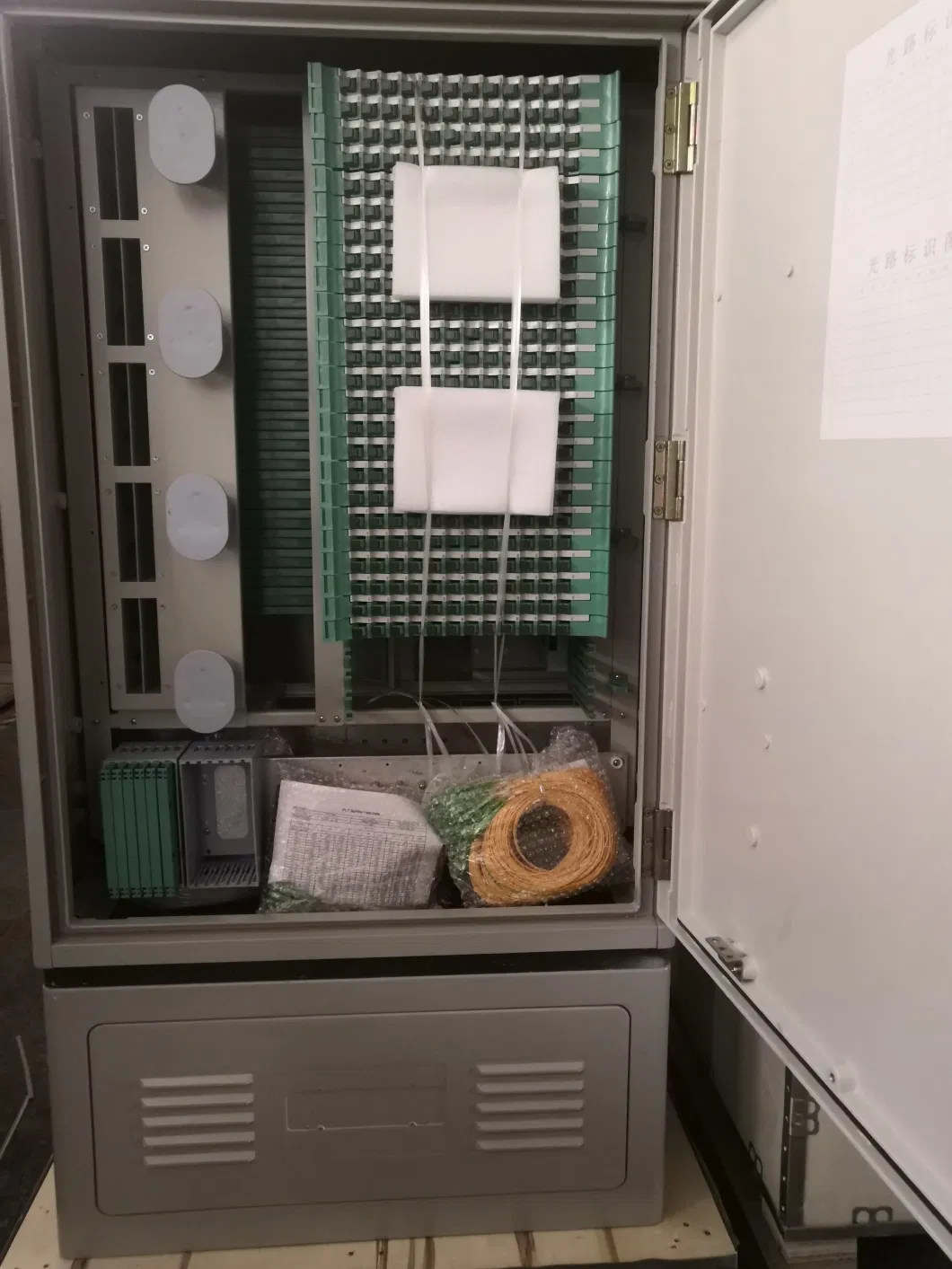 96 144 288 576 Cores Outdoor FTTH Fiber Cross Connect Cabinet Box