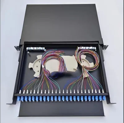 Prezzo conveniente fibra ottica distribuzione telaio 24 porte ODF patch Pannello