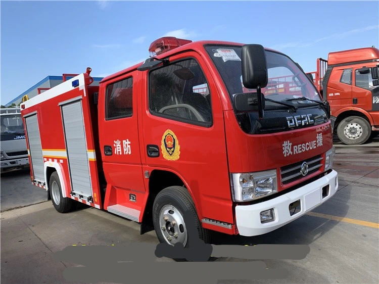 Factory Direct Sales DFAC 4X2 Double Row Cab 3000 Liters Water Tanker Fire Fighting Trucks Used Cars Special Vehicle Made in China