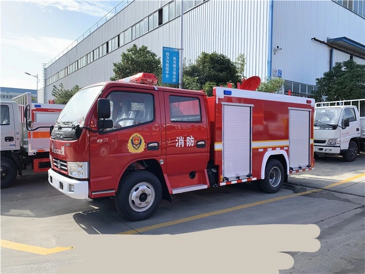 Factory Direct Sales DFAC 4X2 Double Row Cab 3000 Liters Water Tanker Fire Fighting Trucks Used Cars Special Vehicle Made in China