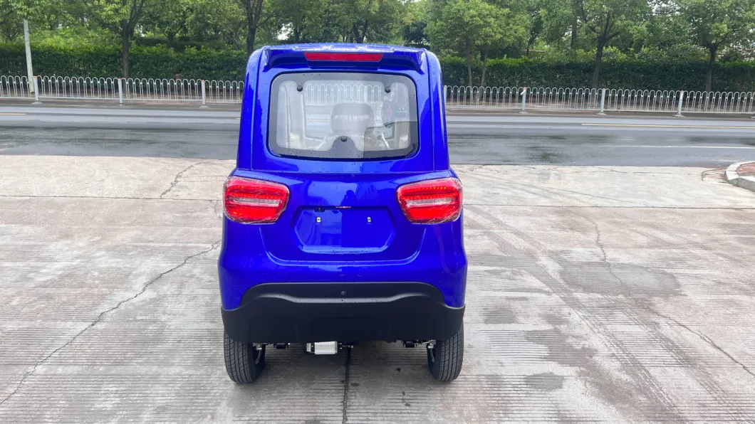Italy Mini Electric Car Urban EV Electric Mobility Scooter