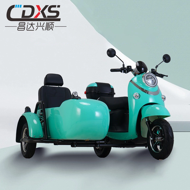 Motorized Three-Wheeler for Efficient Urban Commuting