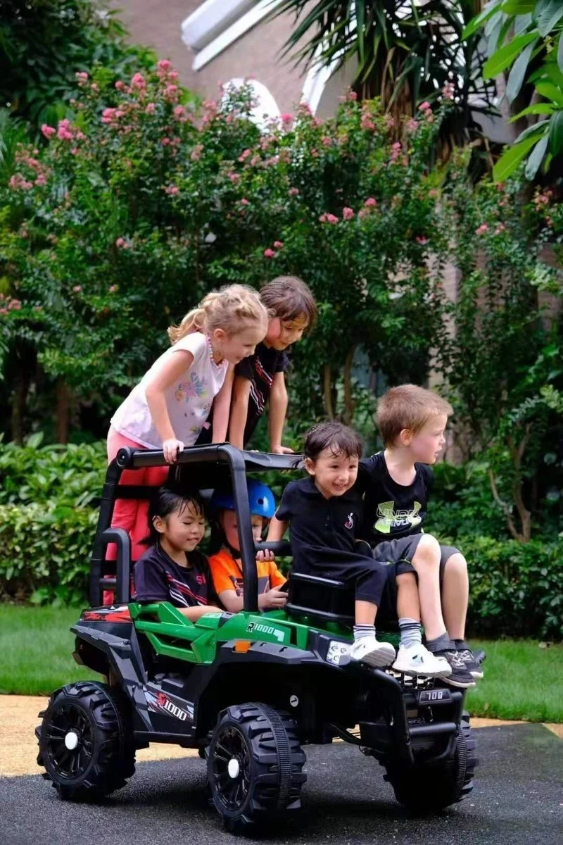 Kids Drive Large Storage Box off-Road Vehicle Ride on Car