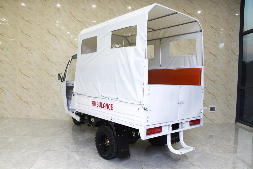 Costom Passenger Petrol Tricycle Ambulance 3 Wheelers Tuk Tuk Bhutan