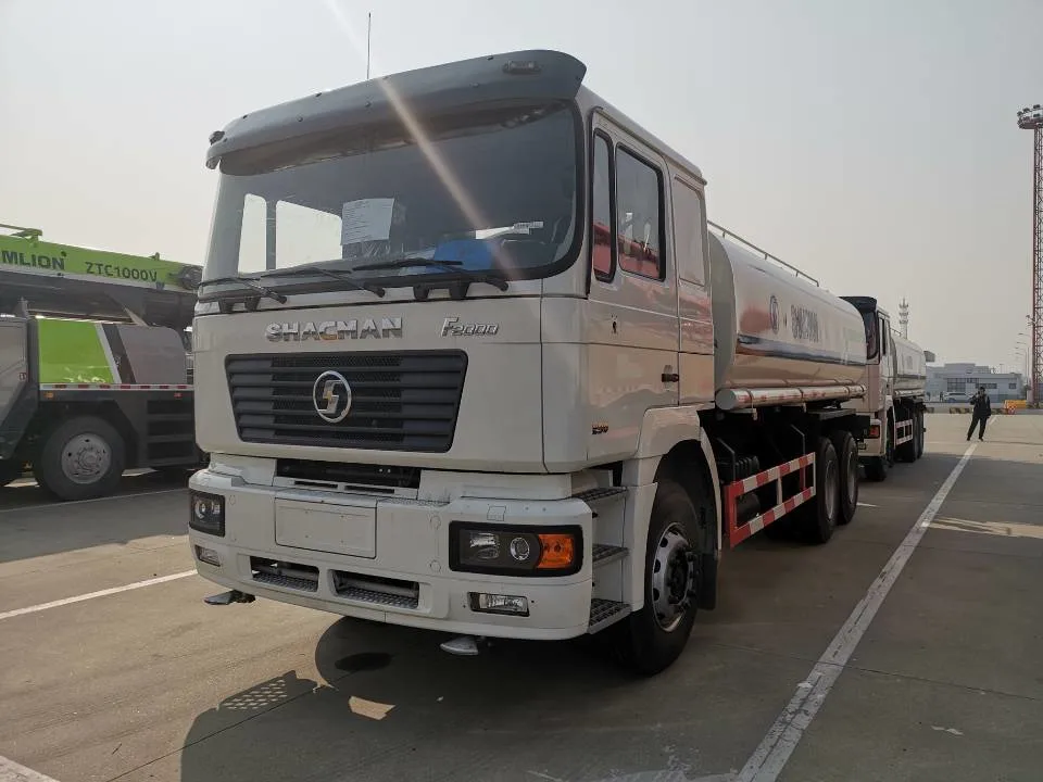 Shacman 6X4 Tank Truck F3000 Cheap Oil Truck with 20000 Liters Capacity