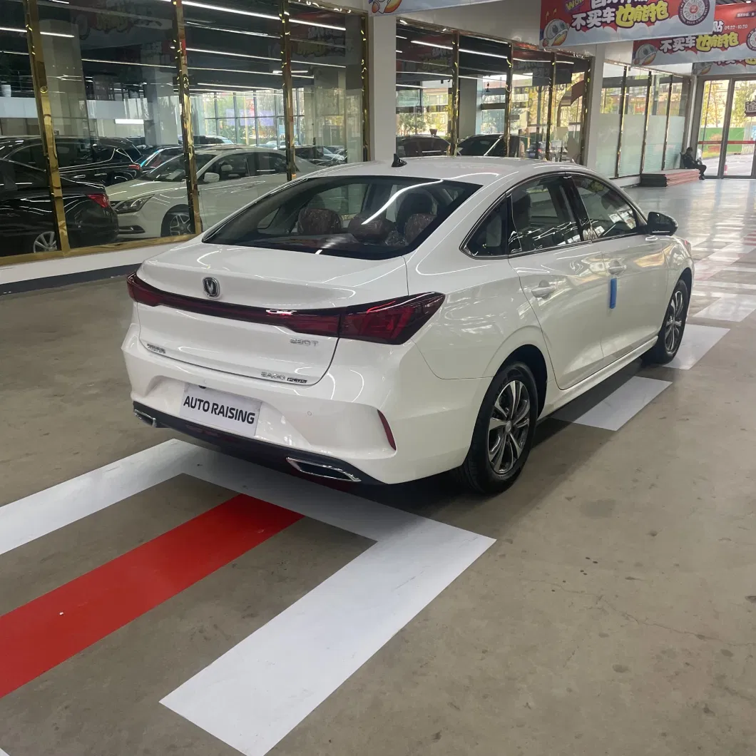 China Electric Vehicle Chang&prime;an Yidong New Vehicle for Sale Adults Driving 4 Wheels and 5 Seats Cheap New Energy Vehicle 2024