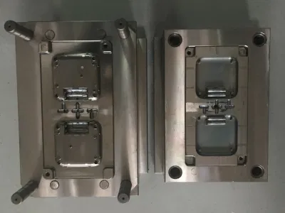 Produttore professionale Custom Plastic Parts Manufactory trasparente per lenti in PC Stampaggio in plastica