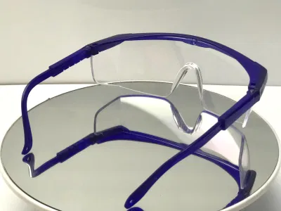 Occhiali di sicurezza di alta qualità Occhiali di protezione Goggle multifuzione trasparenti fabbrica Vendere lenti per PC senza rivestimento Hot CE