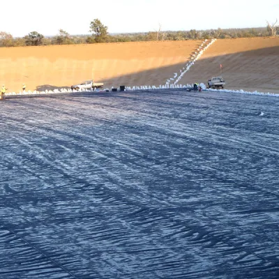 Fodera di plastica della diga di cemento di rivestimento di stagno di Patching di stagno di fattoria Rivestimento interno in HDPE geomembrana