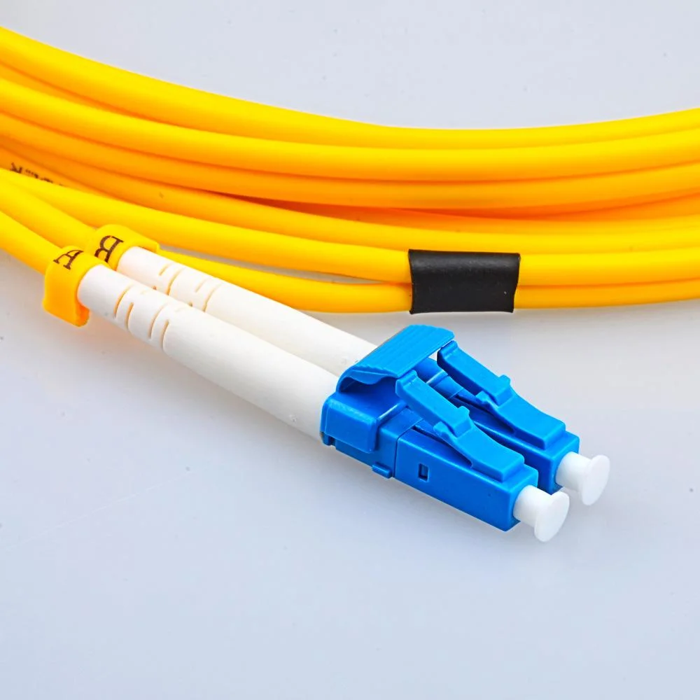 China Factory Simplex LC / Upc to LC/Upc G652D Single Mode Duplex 2.0mm Patch Cord Fiber Optic Cable