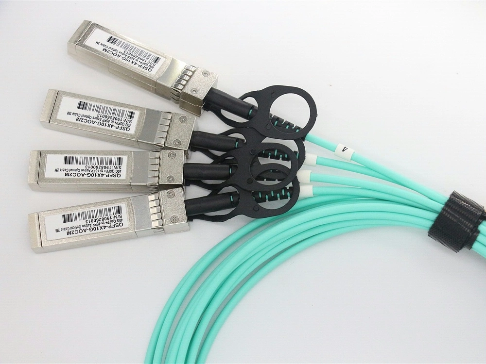 5m 40g Qsfp+ to 4X10g SFP+ Aoc Active Optical Cable Optic Cable Mmf for Ethernet and Fiber Channel