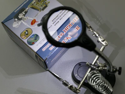 LED Auxiliary Clip Magnifier with 65mm Dia Mg16126-a