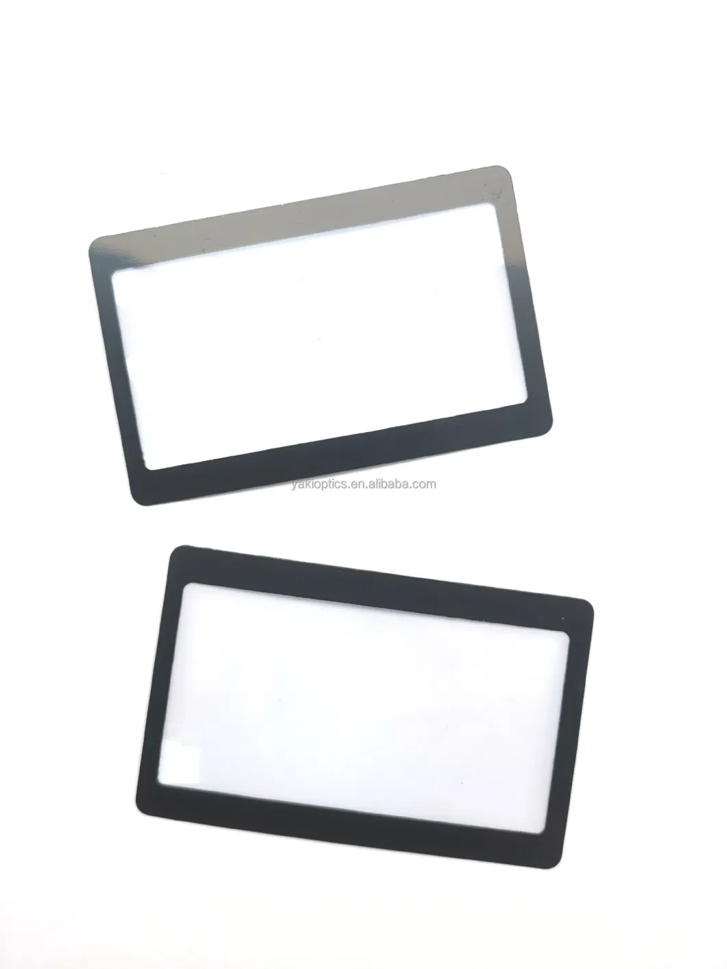 Pocket Transparent Credit Card Magnifying Lenses. - 300% Fresnel Magnifier
