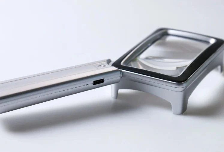 USB Charging Portable 16 LED Phone Screen Magnifier Screen Magnifier Magnifying Table Glass 1211