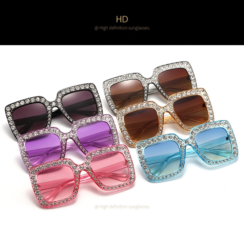 2023 Fashion 100% UVA Protection Designer Sunglasses with Diamonds for Women