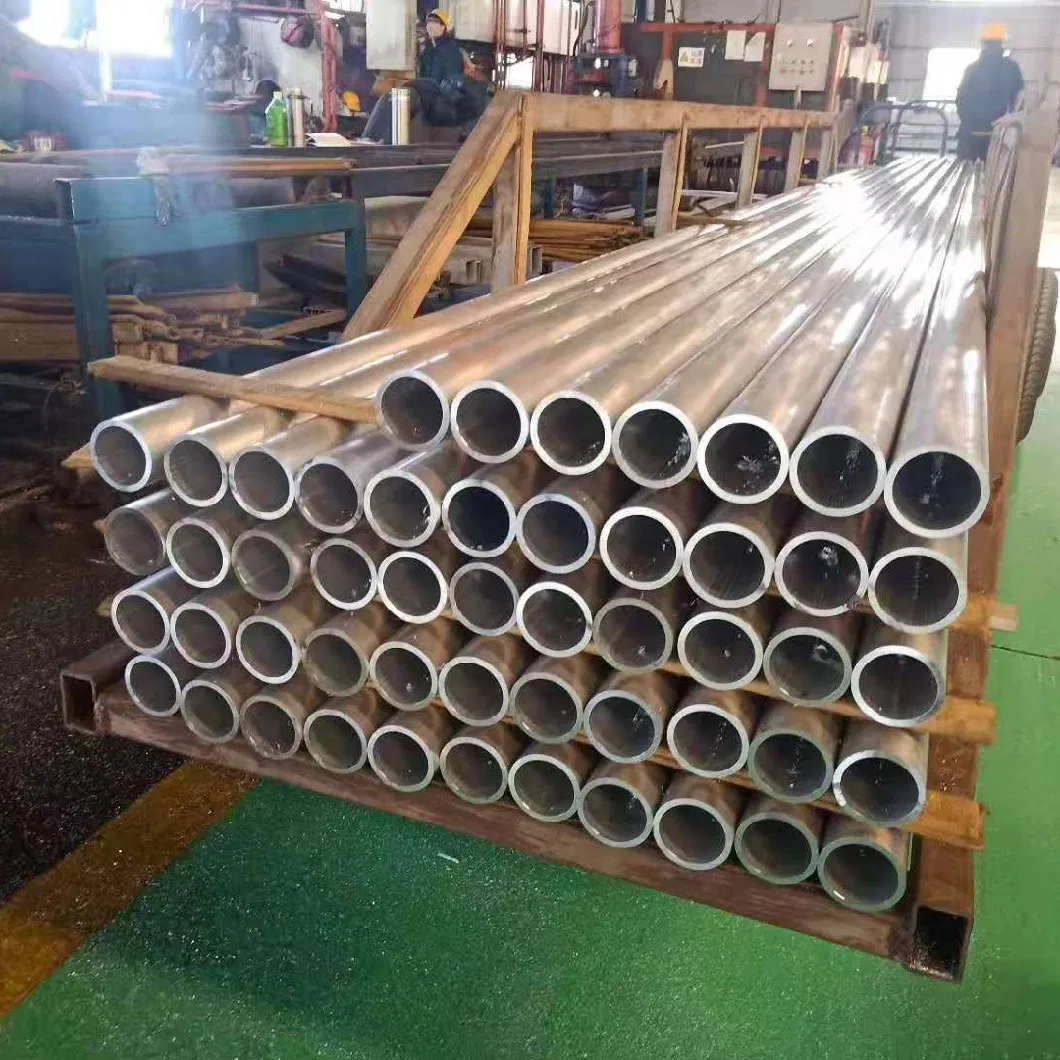 Factory Direct Sale of High Quality 6061 6063 Extruded Aluminum Round Pipe Aluminum Tube in Stock