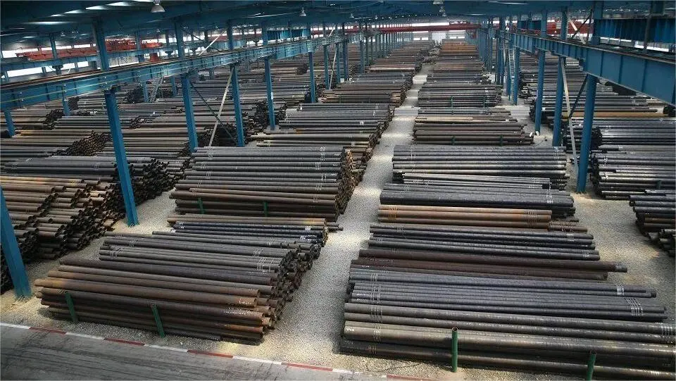 Carbon Steel Round/Rectangler/Square Hollow Section Ms Pipe Welded/Seamless Tube Low Mild Metal Tubing