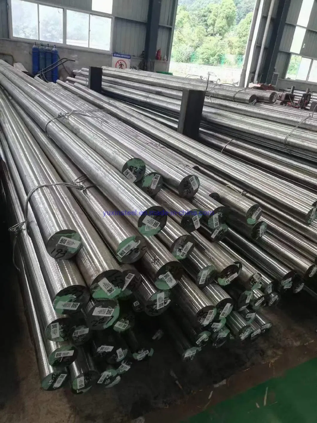 H13, H11, 52100, Hot Work Alloyed Tool Steel Round Bar Die Steel Mold Steel