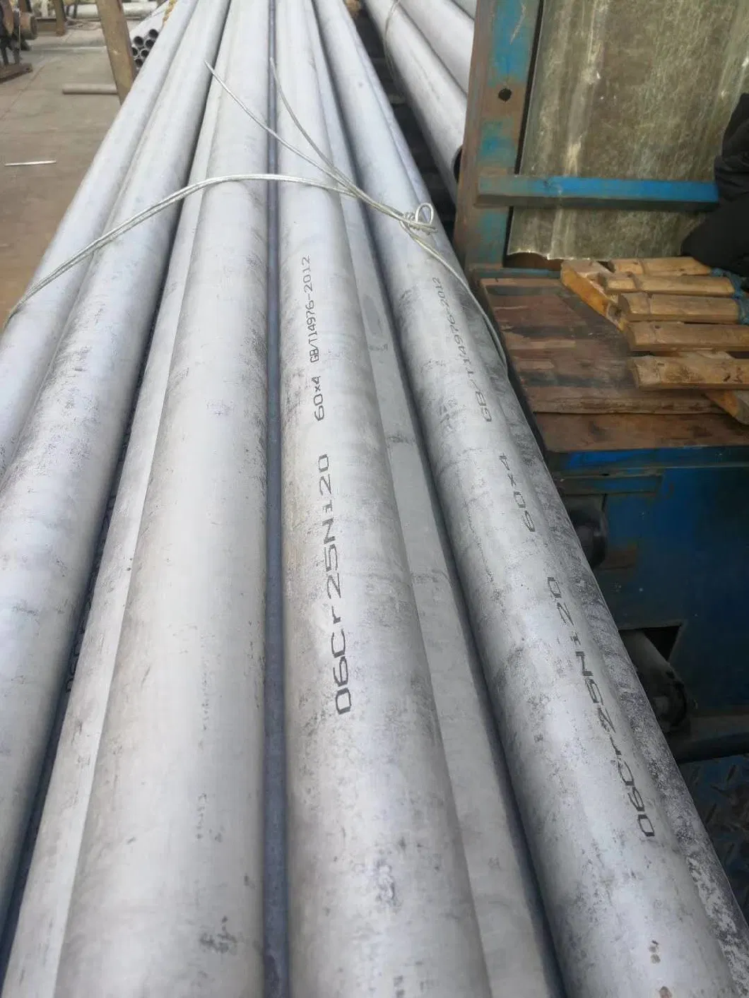 304 321 316L 310S 904L 2205 2507 253mA Stainless Steel Seamless Pipe