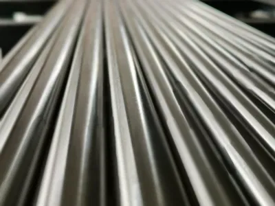  AISI 12L14 / Suma libre24L de corte de acero frío de la barra de acero estirado en frío de barra redonda acabado para el mecanizado de precisión de acero al carbono de piezas de acero de aleación de acero laminado en frío