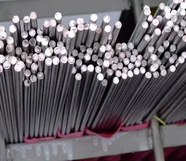 Laminados en Caliente de alta calidad 304 304L 304h 310S 316 316L 317 L 321 310S 309S Varilla redonda 2205 2507 2520 Acero Inoxidable luminoso bar