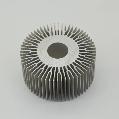 Parte de mecanizado CNC de aluminio del sistema de refrigeración OEM LED de perfil de extrusión el disipador de calor de la calle de la caja de aluminio de iluminación LED disipador de calor de cobre