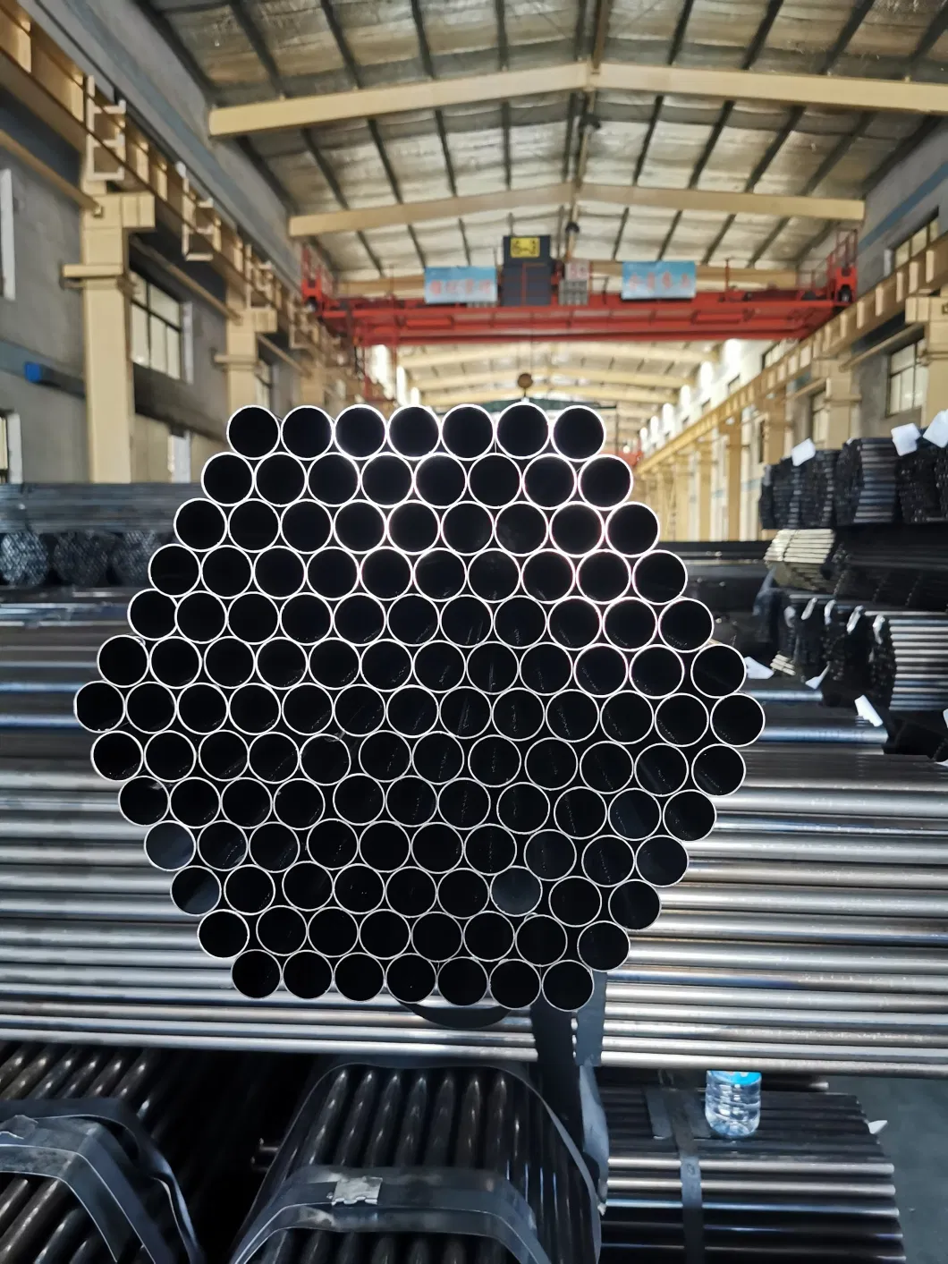 China Factory Q195 ASTM A500 Dark Round Black Cold Rolled Welded Hollow Section Pipe