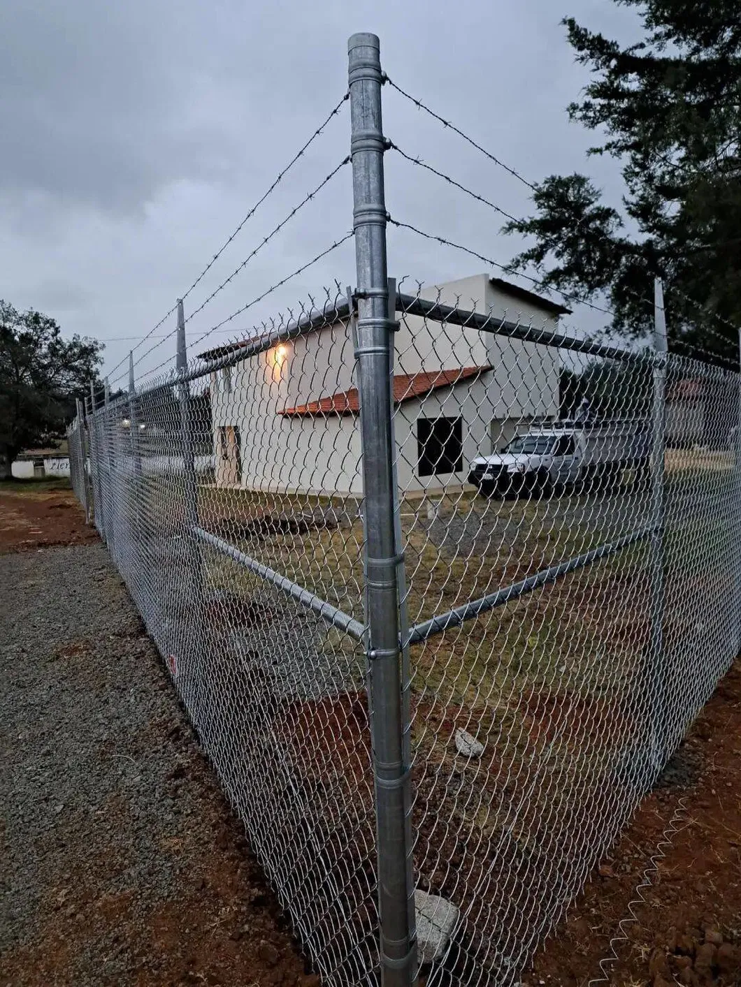 Round Galvanized 3D Metal Fence Posts