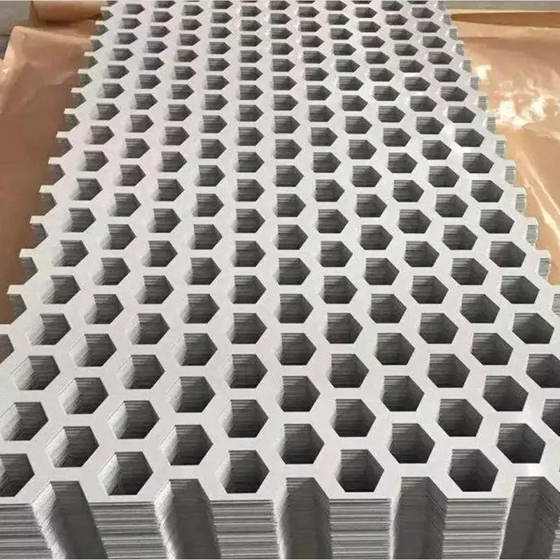 Stainless Steel Round Hole Irregular Shape Perforated Metal Sheet Plate