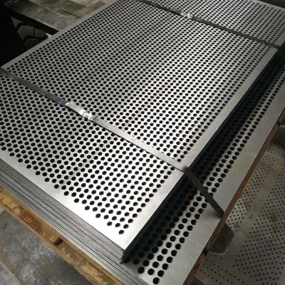 Fornitura in fabbrica di punzonatura esagonale rotonda personalizzata in acciaio inox verniciato a polvere Pannello a taglio in acciaio lamiera perforata
