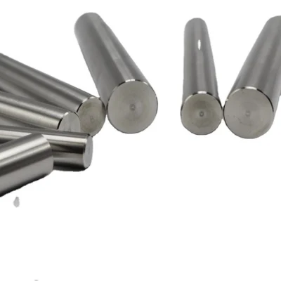 Laminato a caldo/freddo serie 400 AISI 201 304 316L 310S 309S 321 409 436 439 440 441 904 acciaio inox Asta lucida