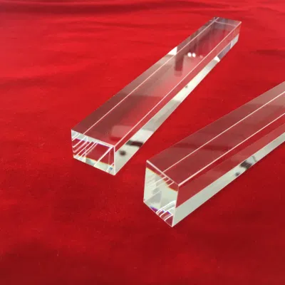 Elevata resistenza alle temperature purezza Personalizza vetro al quarzo in silice trasparente quadrata Asta per guida UV