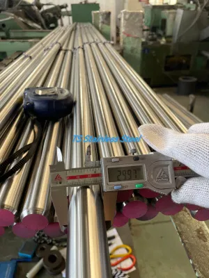 Produttore in stock SUS ASME 201 303 303cu 304 304L 304f 316 316L 310S 321 2205 laminato a caldo a freddo in acciaio inox Barra ad asta esagonale piatta rotonda in acciaio ad angolo quadrato