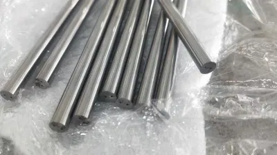 Barra rotonda in carburo di Tunsten con fori per il liquido di raffreddamento in H6