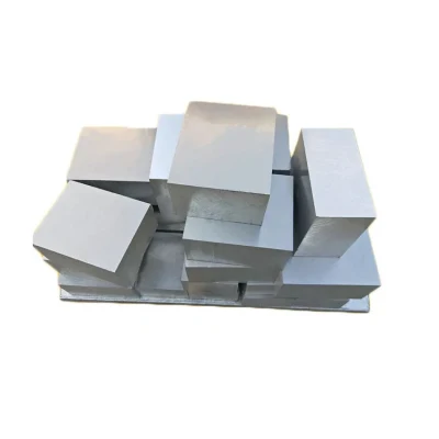 Fabbricazione barra rotonda/quadrata/piatta/rettangolare in alluminio estruso (1060/1100/3003/5A06/5052/5083/5086/6061/6063/6082/7A04/7075)
