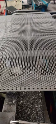 Decorazione galvanizzata lamiera perforata fori rotondi