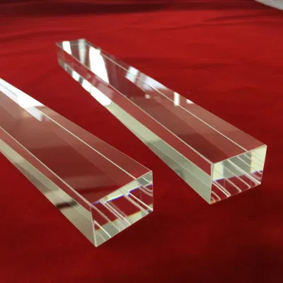 Elevata resistenza alle temperature purezza Personalizza vetro al quarzo in silice trasparente quadrata Asta per guida UV