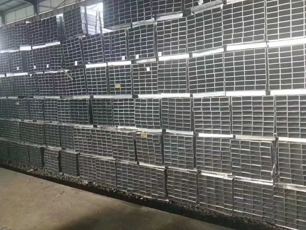 Hot Selling Galvanized Square / Round Steel Pipes and Tubes