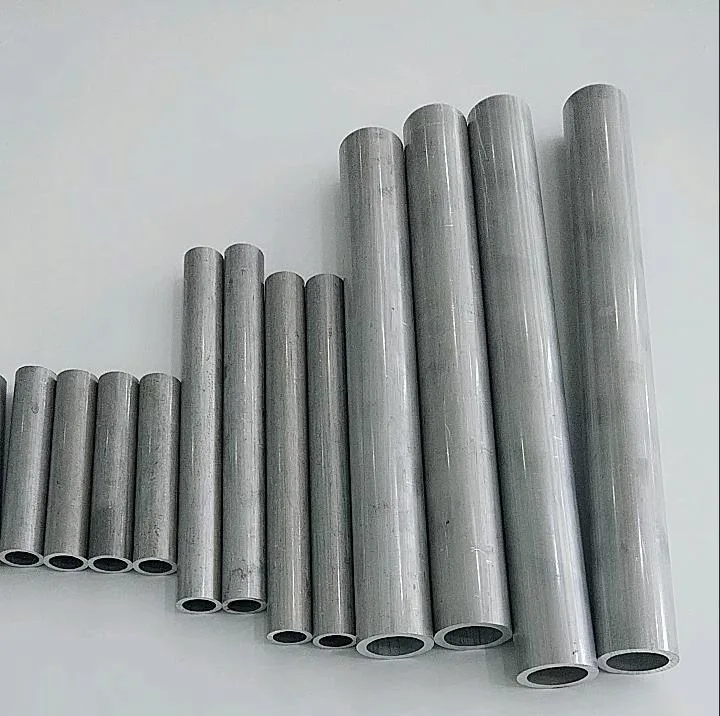 Aluminum Pipe Tubes/Pipes Round/Square Tubing 6063 6061 T6 Customized Thickness Smooth Surface