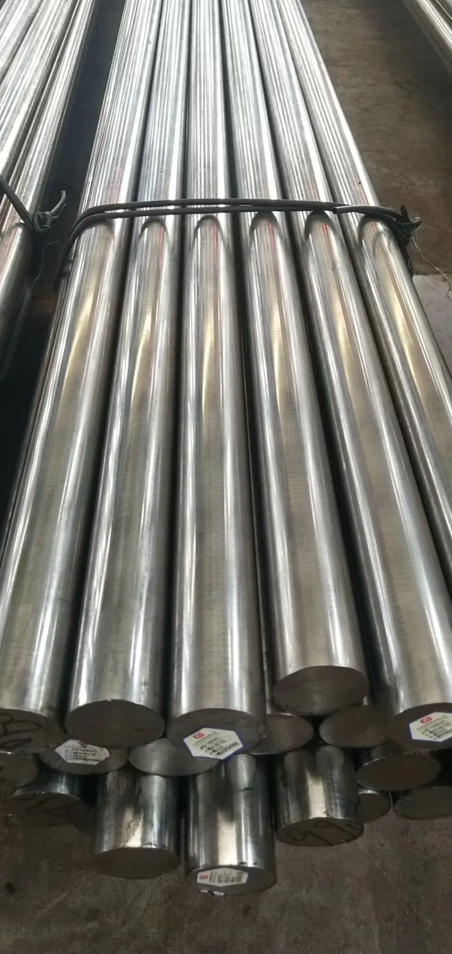 Manufacture Big Diameter Forged 4130 Alloy Steel Round Bar in Stock