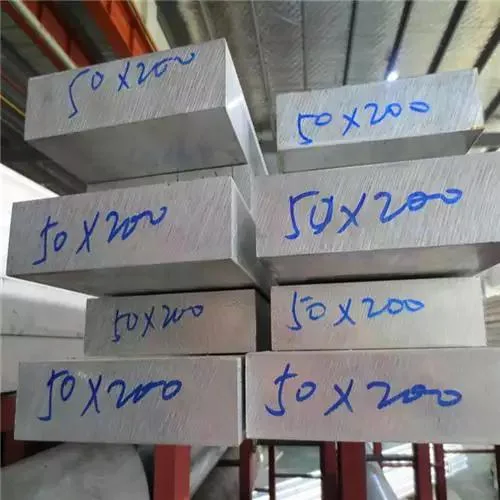 ASTM T6 T651 T7451 Round Extruded Solid 2024 2A12 Aluminum Bar for Sale