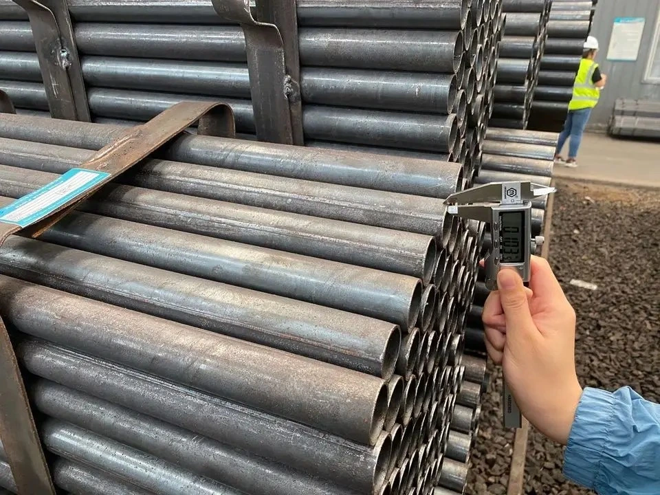 Alloy Seamless Steel Pipe 40cr 45mm Wall Thickness 11mm Round Pipe Tube Steel for Automobile Half Shaft High Quality