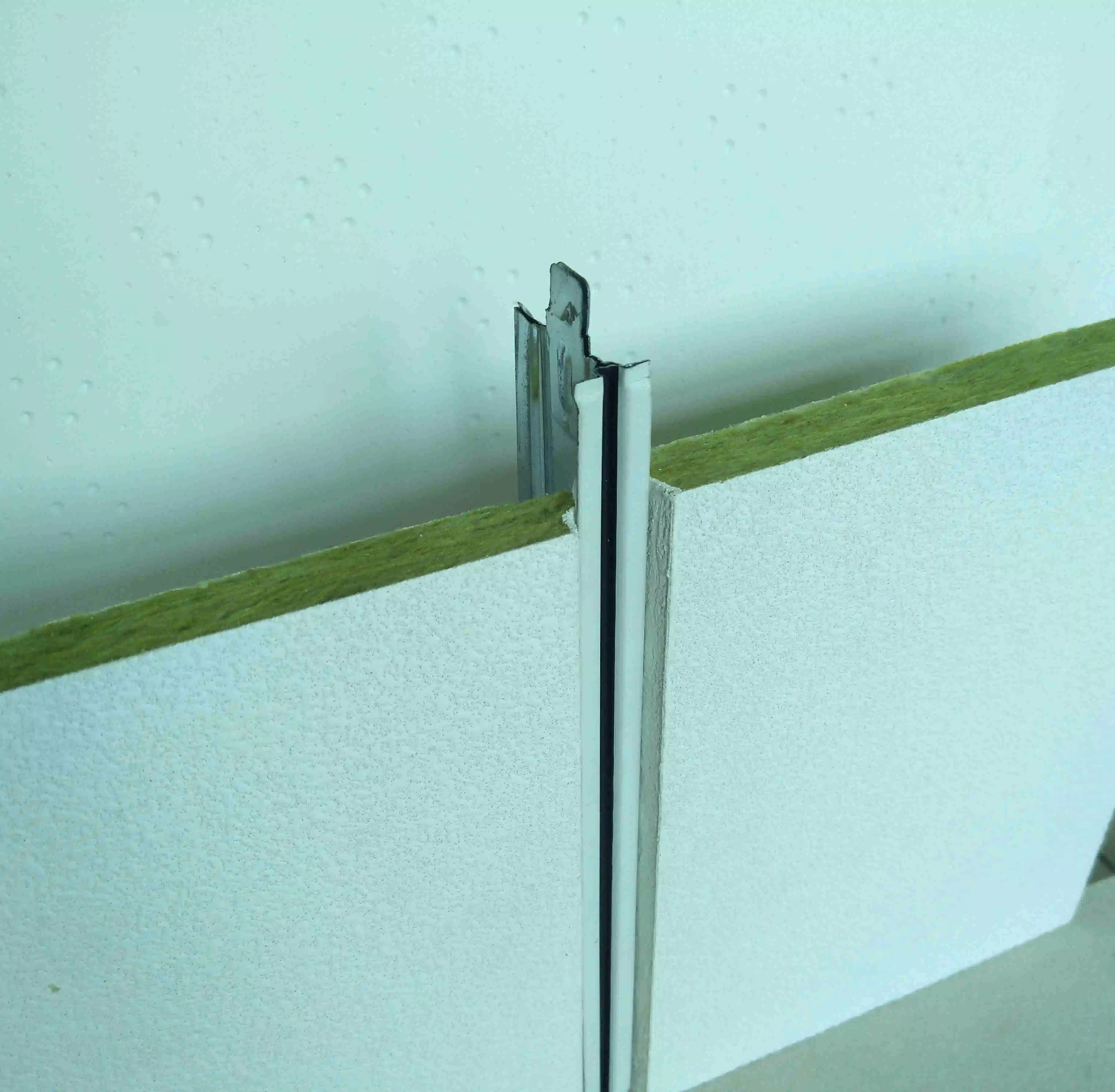 Sospensione barra Ceilingt acciaio controsoffitto T barra zincata luce Acciaio chiglia