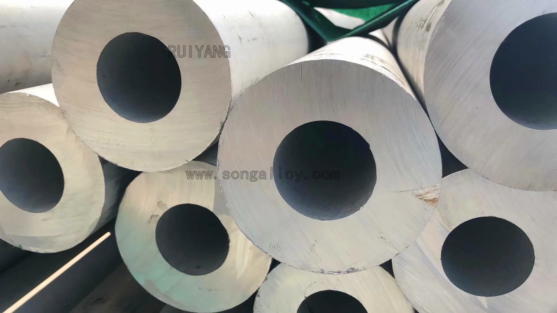 ASTM A312 Tp347 tubi tondi in acciaio inox materiale da costruzione industriale Tubo tubo in vendita