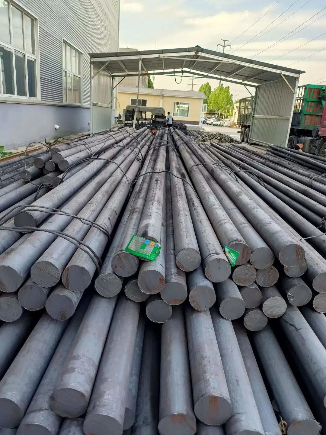 Barre tonde in acciaio legato SAE 4140 4130 4340 laminate a caldo