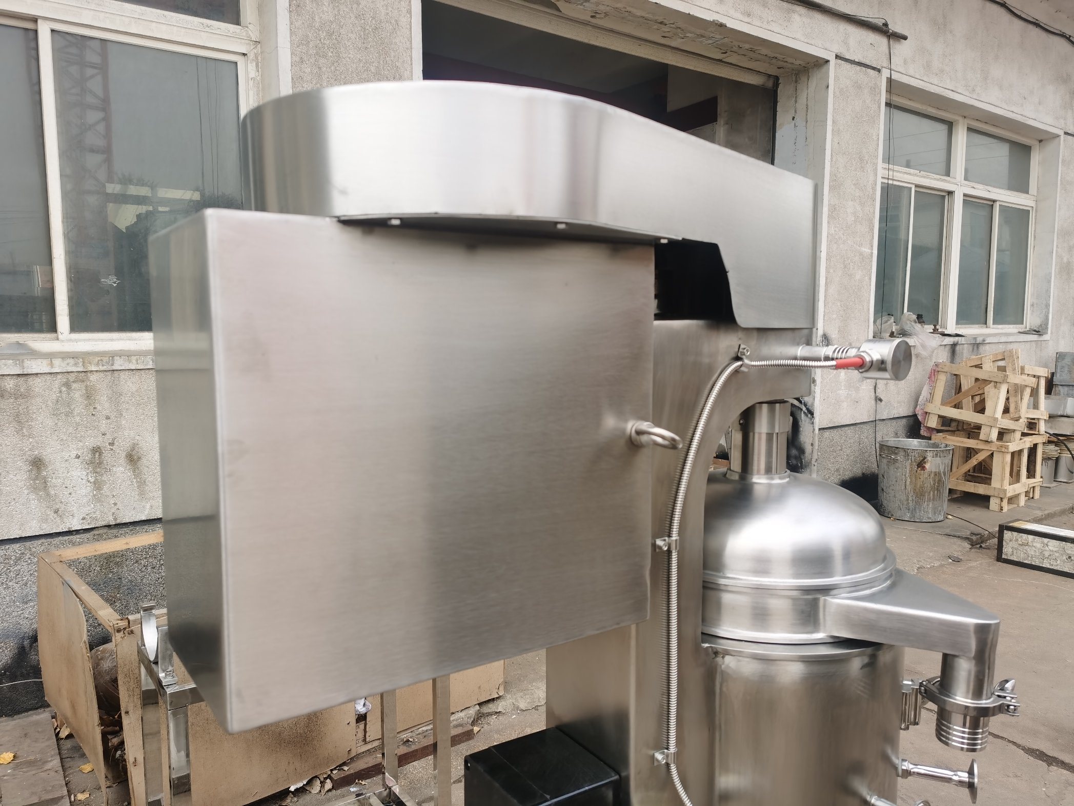 Separatore tubolare per estrattore tubolare di plasma sanguigno